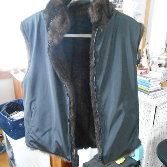 REVERSIBLE VEST-FAUX FUR-POLYESTER-GIACCA GALLERY-WOMEN'S SZ L-VINTAGE-EXC! - Picture 2 of 9
